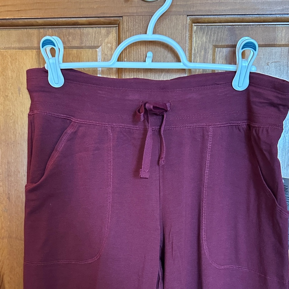 Athletic Works Burgundy Pants - Picture 2 of 4